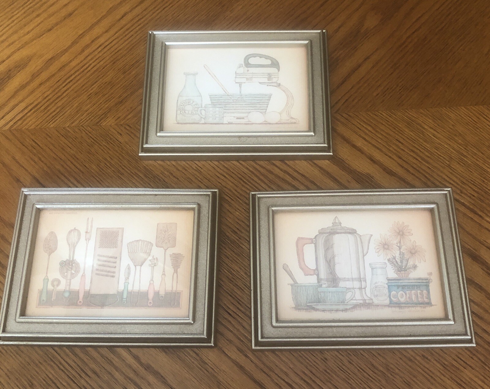Richard Neuman 3 Numbered Prints Golden Reflections Snap Shut Frames Kitchen New