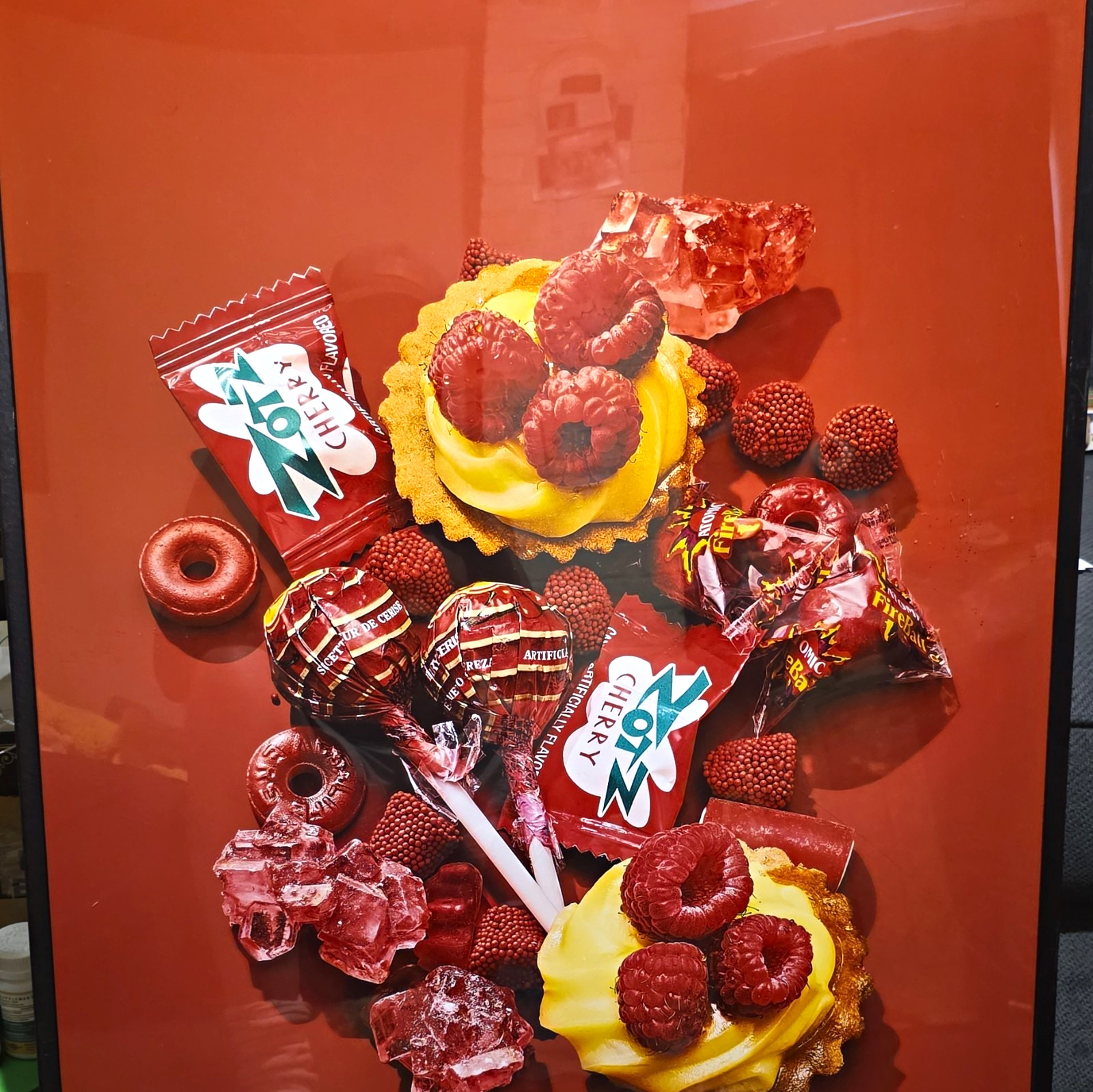 Framed Food & Drink Still Life Print Portrait – Candy, Raspberries, Dessert