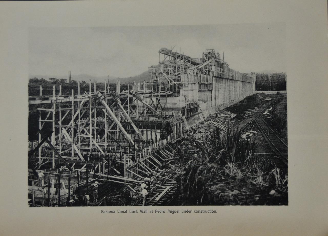 Antique Panama Canal Construction Lock Gates Pedro Miguel Art Print Photo 1914